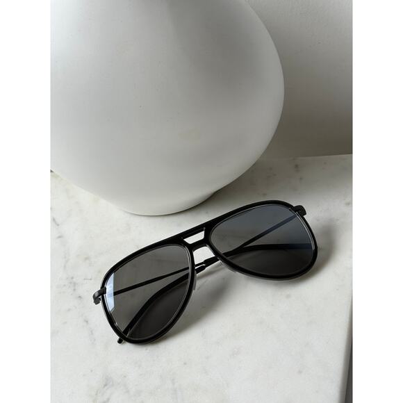 NEW Saint Laurent Classic 11M Aviator Sunglasses in Black - Picture 7 of 7